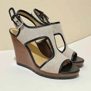 MICHAEL Michael Kors Gillian Wedge Sandals Size 8.5 Tan Canvas & Black Leather